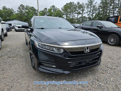 Used 2019 Honda Accord Sport image 4