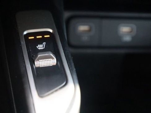 Certified 2023 Kia Sorento X-Line EX image 29