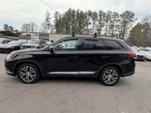 Used 2016 Mitsubishi Outlander SEL image 9