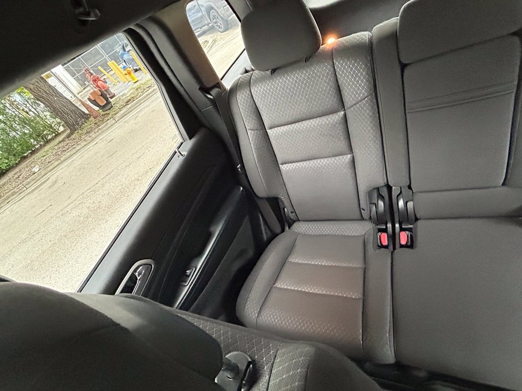 Used 2021 Jeep Grand Cherokee Laredo RWD image 12