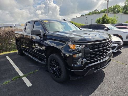 Used 2024 Chevrolet Silverado 1500 Custom w/ Turbomax Blackout Package AWD/4WD image 3