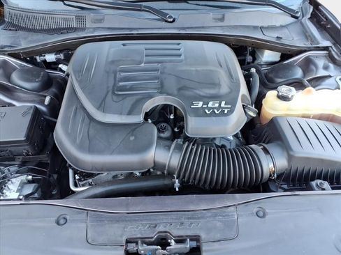 Used 2022 Dodge Charger SXT image 25