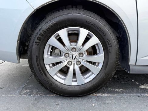 Used 2015 Honda Odyssey EX image 32