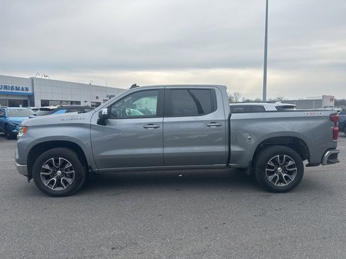 Used 2023 Chevrolet Silverado 1500 LT image 8