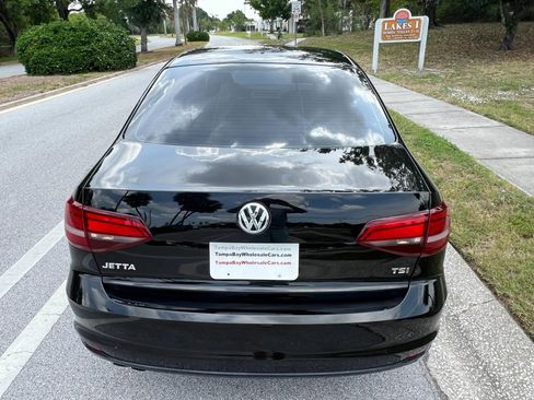 Used 2017 Volkswagen Jetta S FWD image 11
