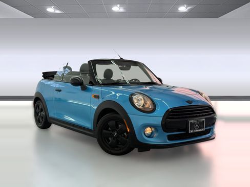Used 2019 MINI Cooper Convertible image 6