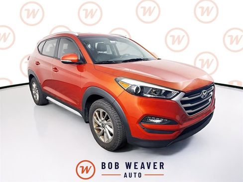 Used 2017 Hyundai Tucson SE Plus AWD/4WD image 1