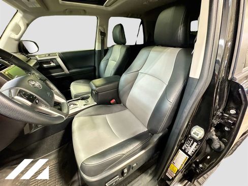 Used 2023 Toyota 4Runner SR5 Premium w/ Moonroof Package image 21