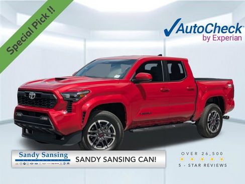 Used 2025 Toyota Tacoma TRD Sport AWD/4WD image 1