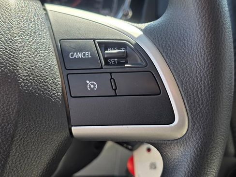 Used 2018 Mitsubishi Outlander Sport ES FWD image 25