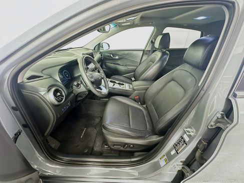Used 2023 Hyundai Kona Limited image 13