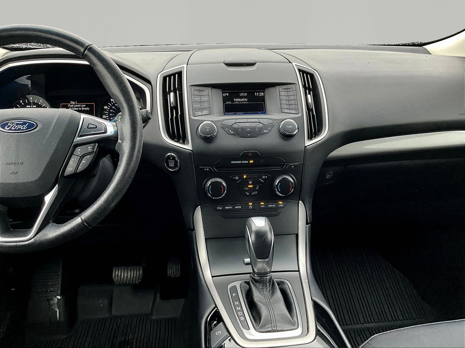 Used 2018 Ford Edge SEL FWD image 9