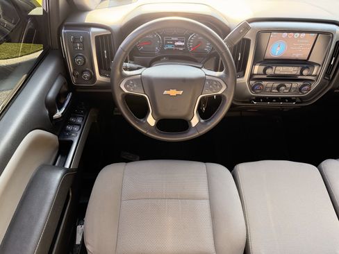 Used 2018 Chevrolet Silverado 1500 LT w/ All Star Edition AWD/4WD image 29