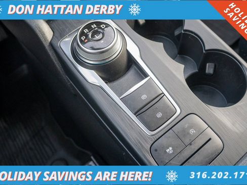 Used 2022 Ford Escape SEL image 9