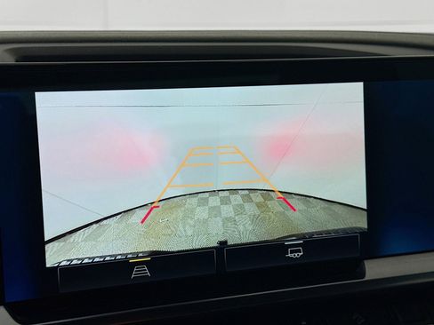 Used 2023 Chevrolet Silverado 1500 LT Trail Boss w/ Protection Package image 17