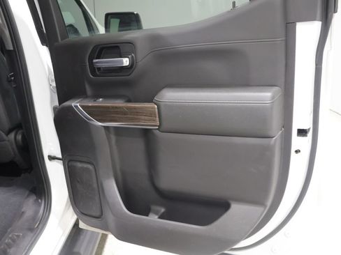 Used 2019 Chevrolet Silverado 1500 LT Trail Boss AWD/4WD image 21
