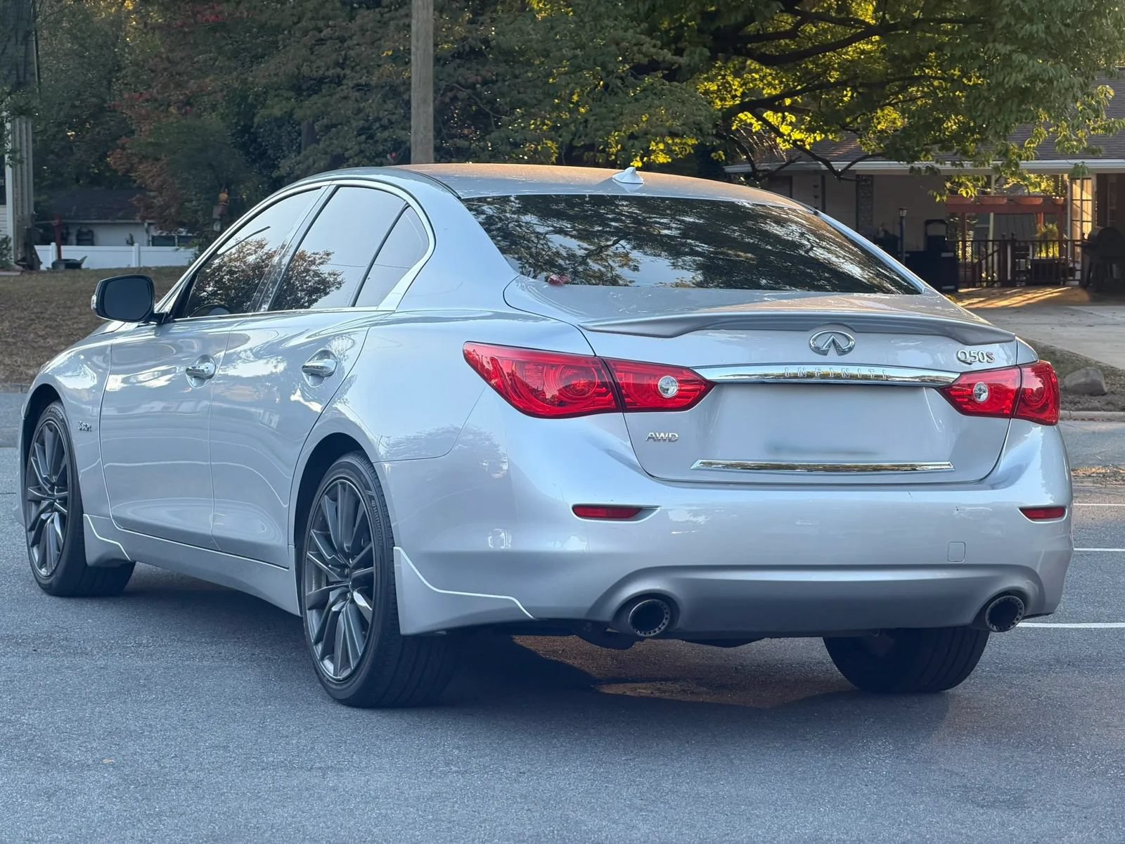Used 2016 INFINITI Q50 Red Sport 400 AWD/4WD image 6