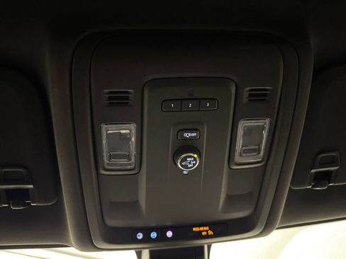 Used 2021 Chevrolet Tahoe LT image 27