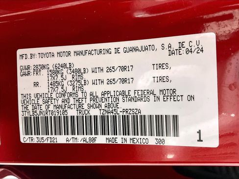 Certified 2024 Toyota Tacoma TRD Off-Road image 36