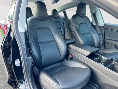 Used 2018 Tesla Model 3 Mid Range RWD image 28