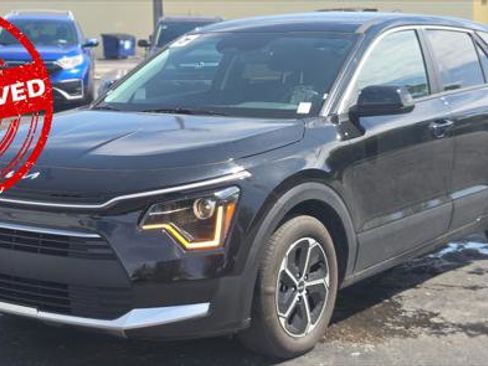 Used 2026 Kia Niro LX FWD image 2