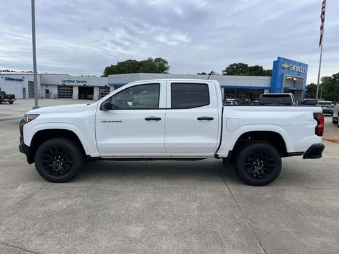 New 2026 Chevrolet Colorado W/T RWD image 2