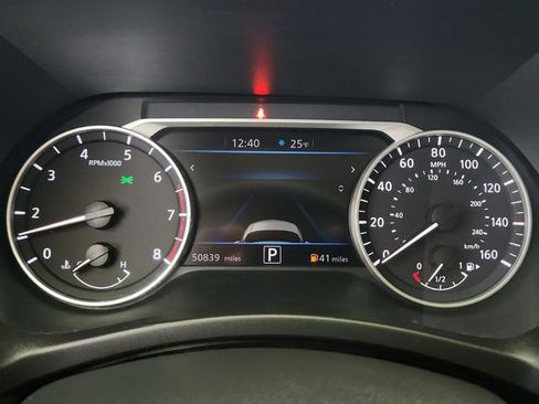 Used 2023 Nissan Sentra SV image 12