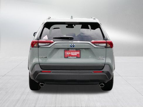 Certified 2021 Toyota RAV4 XLE w/ Convenience Package AWD/4WD image 6