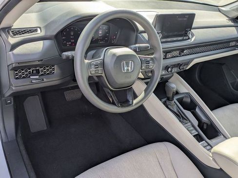 Certified 2023 Honda Accord EX image 4