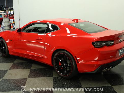 Used 2024 Chevrolet Camaro SS RWD image 7