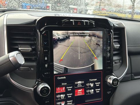 Used 2020 RAM 2500 Laramie image 26