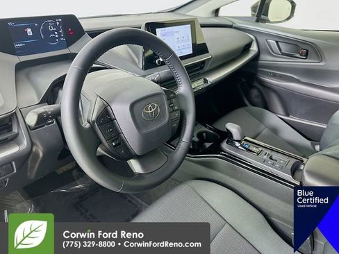 Used 2025 Toyota Prius LE image 10