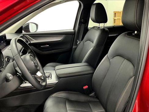 Used 2025 MAZDA CX-70 Plug-In Hybrid w/ Premium Pkg image 33