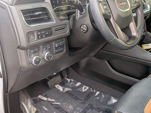 Certified 2023 GMC Yukon XL AT4 w/ Max Trailering Package image 17