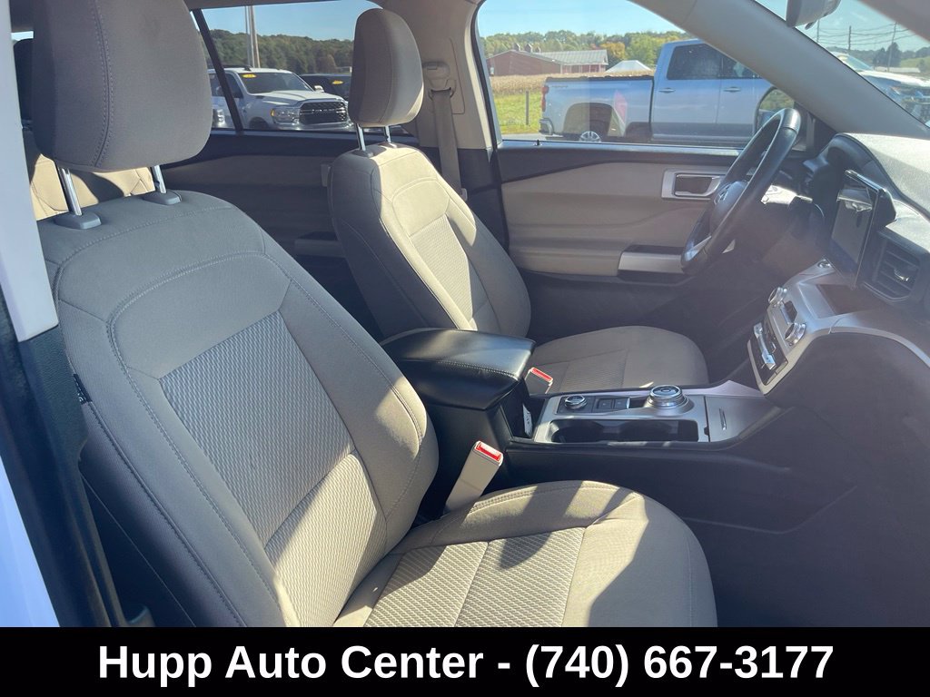 Used 2022 Ford Explorer XLT AWD/4WD image 19