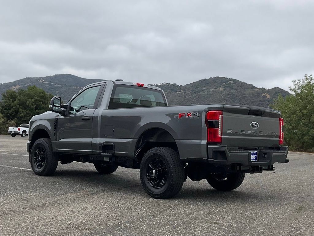 New 2025 Ford F350 XL w/ STX Appearance Package AWD/4WD image 4