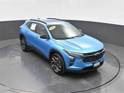 Certified 2025 Chevrolet Trax RS w/ Sunroof Package