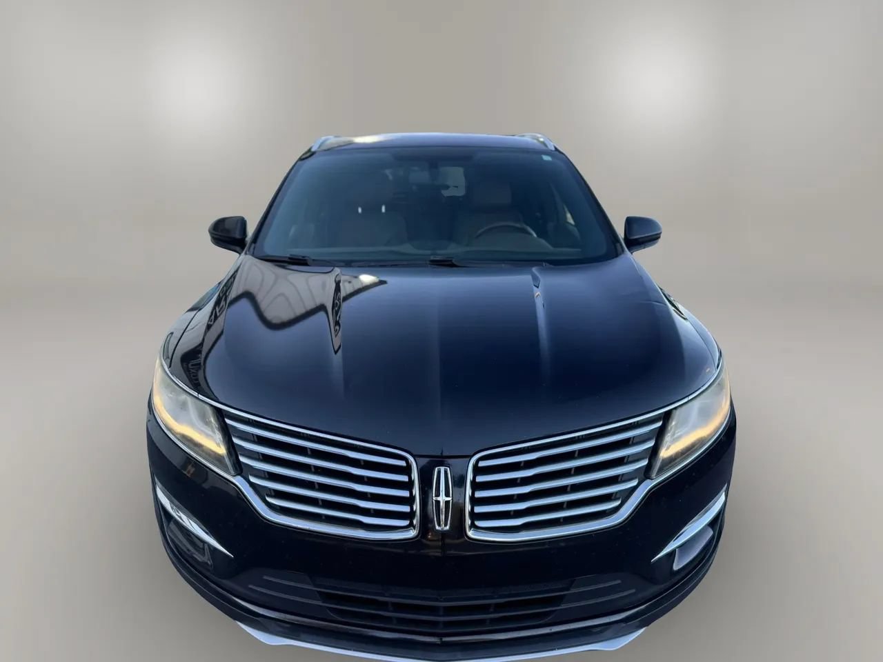 Used 2017 Lincoln MKC Reserve FWD image 3