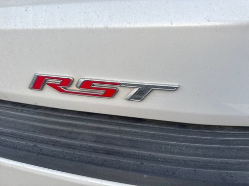 Used 2022 Chevrolet Tahoe RST w/ Luxury Package AWD/4WD image 3