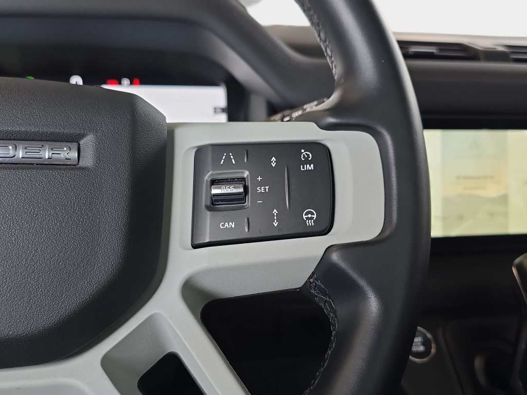 Used 2024 Land Rover Defender 110 S AWD/4WD image 20