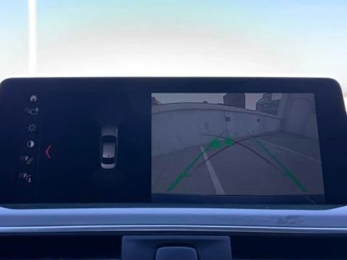 Used 2018 BMW 330i xDrive Sedan w/ Convenience Package image 43