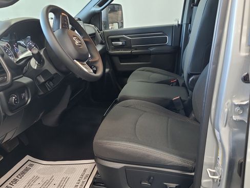 Used 2026 RAM 2500 Big Horn AWD/4WD image 7