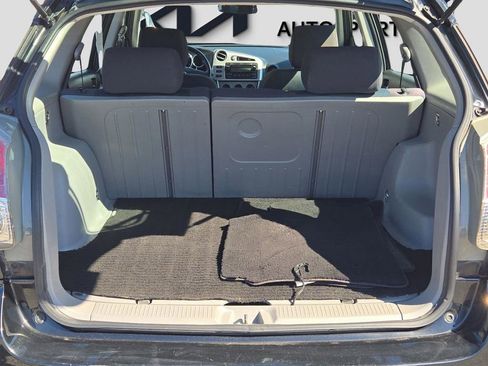 Used 2007 Toyota Matrix image 11