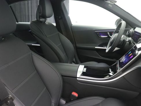 New 2026 Mercedes-Benz C 300 Sedan image 9