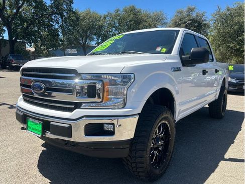 Used 2018 Ford F150 XLT w/ Trailer Tow Package AWD/4WD image 3