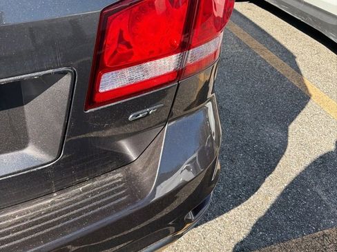 Used 2018 Dodge Journey GT image 9