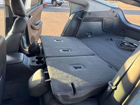 Used 2019 Chevrolet Volt LT w/ Power Convenience Package image 16