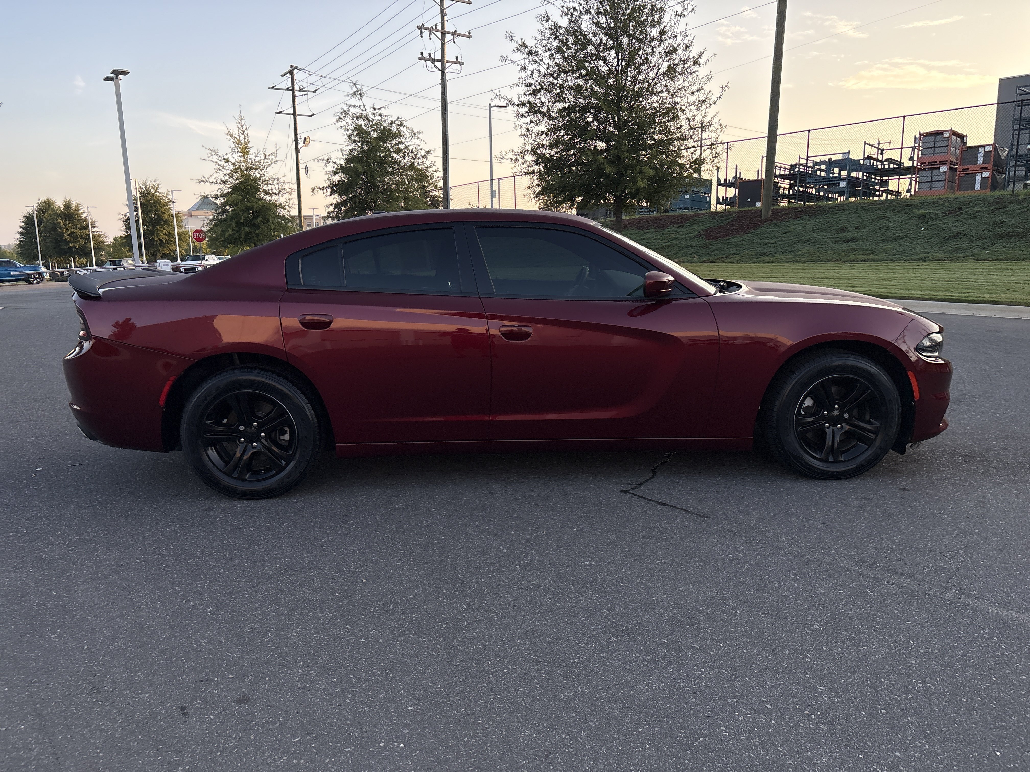 Used 2022 Dodge Charger SXT RWD image 10