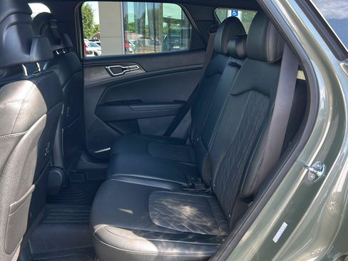 Used 2025 Kia Sportage X-Line w/ Premium Package AWD/4WD image 18