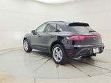 New 2025 Porsche Macan image 3